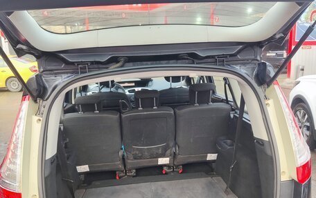 Renault Scenic III, 2011 год, 700 000 рублей, 5 фотография