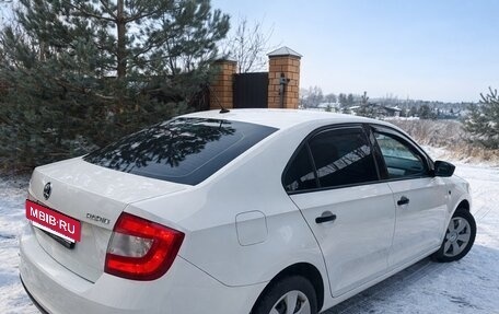 Skoda Rapid I, 2015 год, 950 000 рублей, 6 фотография