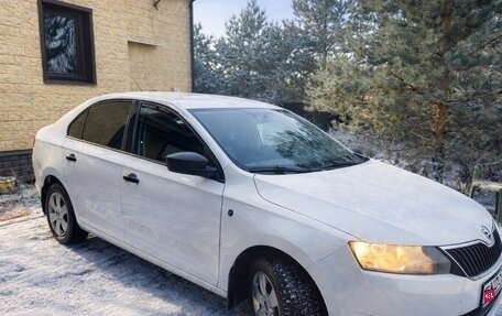 Skoda Rapid I, 2015 год, 950 000 рублей, 3 фотография