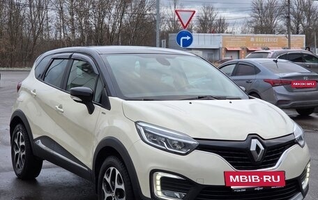 Renault Kaptur I рестайлинг, 2019 год, 1 599 000 рублей, 6 фотография