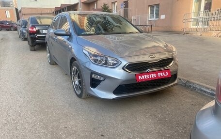 KIA cee'd III, 2018 год, 1 750 000 рублей, 2 фотография