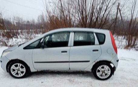 Mitsubishi Colt VI рестайлинг, 2007 год, 240 000 рублей, 2 фотография