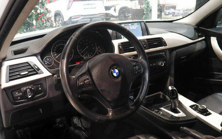 BMW 3 серия, 2013 год, 1 335 000 рублей, 12 фотография