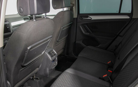 Volkswagen Tiguan II, 2018 год, 2 160 000 рублей, 11 фотография