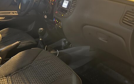 KIA Rio II, 2006 год, 390 000 рублей, 31 фотография