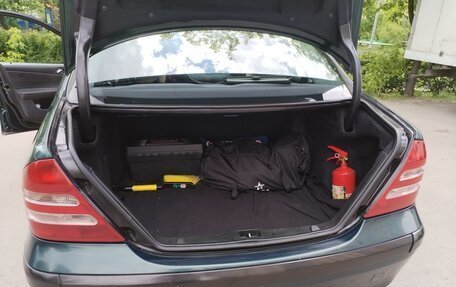 Mercedes-Benz C-Класс, 2003 год, 550 000 рублей, 2 фотография