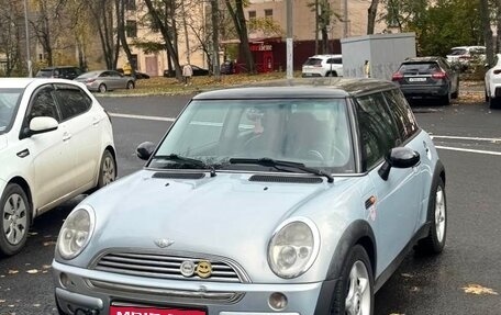 MINI Hatch, 2003 год, 550 000 рублей, 1 фотография
