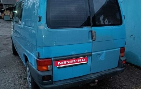 Volkswagen Transporter T4, 2001 год, 460 000 рублей, 3 фотография
