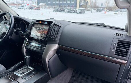 Toyota Land Cruiser 200, 2008 год, 3 000 000 рублей, 8 фотография