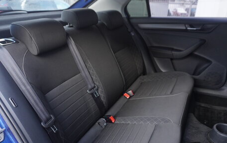 Skoda Rapid I, 2018 год, 1 450 000 рублей, 19 фотография