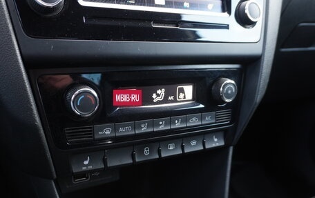 Skoda Rapid I, 2018 год, 1 450 000 рублей, 14 фотография