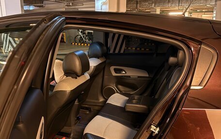 Chevrolet Cruze II, 2014 год, 1 050 000 рублей, 10 фотография