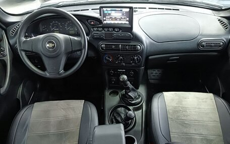 Chevrolet Niva I рестайлинг, 2019 год, 760 000 рублей, 11 фотография