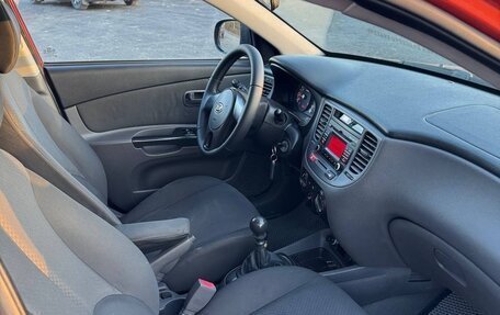 KIA Rio II, 2010 год, 690 000 рублей, 10 фотография