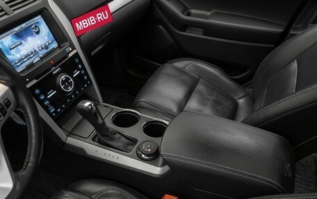 Ford Explorer VI, 2013 год, 2 380 000 рублей, 22 фотография