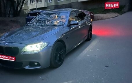 BMW 5 серия, 2014 год, 2 810 000 рублей, 3 фотография