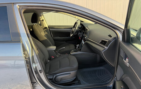 Hyundai Elantra VI рестайлинг, 2019 год, 1 565 000 рублей, 12 фотография