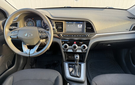 Hyundai Elantra VI рестайлинг, 2019 год, 1 565 000 рублей, 14 фотография