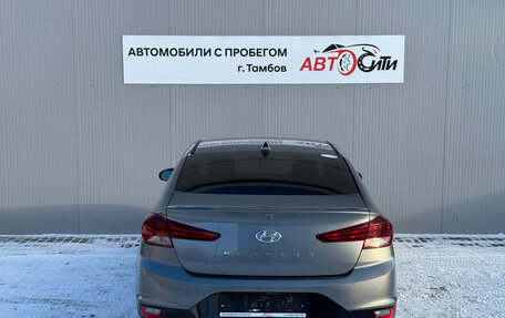 Hyundai Elantra VI рестайлинг, 2019 год, 1 565 000 рублей, 6 фотография