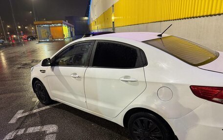 KIA Rio III рестайлинг, 2017 год, 400 000 рублей, 2 фотография