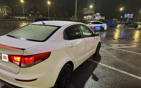 KIA Rio III рестайлинг, 2017 год, 400 000 рублей, 7 фотография