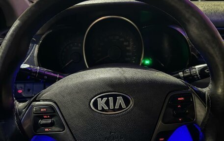 KIA Rio III рестайлинг, 2017 год, 400 000 рублей, 14 фотография