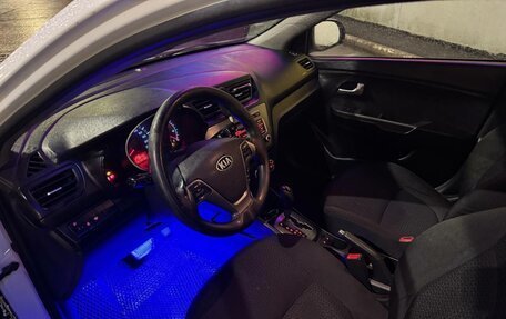 KIA Rio III рестайлинг, 2017 год, 400 000 рублей, 20 фотография