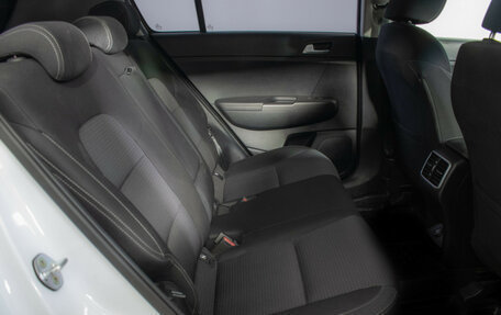 KIA Sportage IV рестайлинг, 2021 год, 2 890 000 рублей, 10 фотография