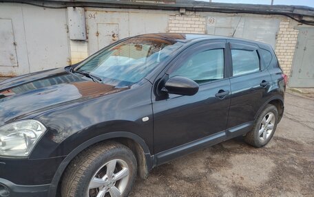 Nissan Qashqai, 2009 год, 900 000 рублей, 1 фотография