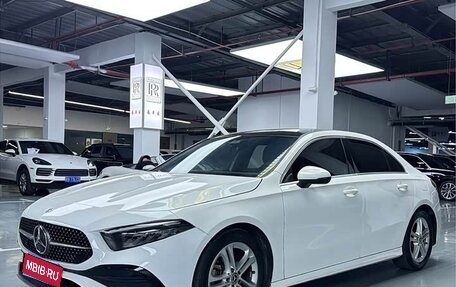 Mercedes-Benz A-Класс, 2022 год, 1 423 000 рублей, 1 фотография