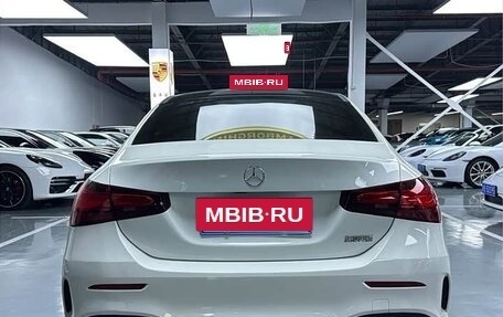 Mercedes-Benz A-Класс, 2022 год, 1 423 000 рублей, 5 фотография