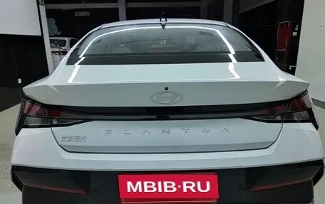 Hyundai Elantra, 2025 год, 2 120 000 рублей, 9 фотография