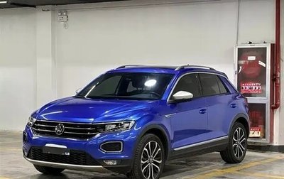 Volkswagen T-Roc I, 2022 год, 2 280 000 рублей, 1 фотография