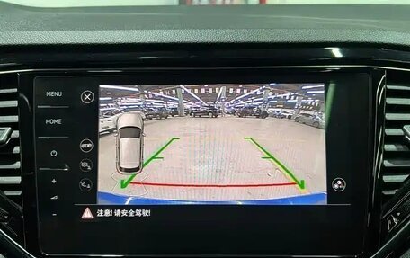 Volkswagen T-Roc I, 2022 год, 2 280 000 рублей, 8 фотография