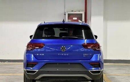Volkswagen T-Roc I, 2022 год, 2 280 000 рублей, 4 фотография