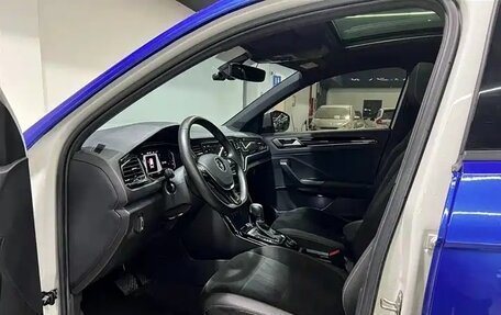 Volkswagen T-Roc I, 2022 год, 2 280 000 рублей, 20 фотография