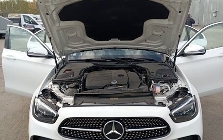 Mercedes-Benz E-Класс, 2021 год, 4 350 000 рублей, 9 фотография