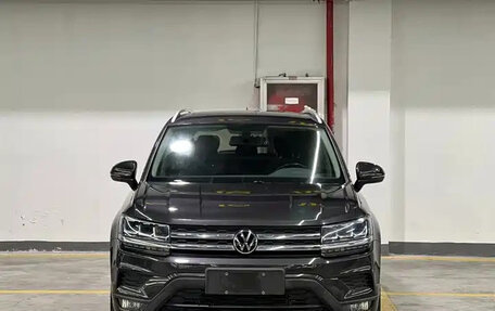 Volkswagen Tharu, 2022 год, 1 634 555 рублей, 2 фотография