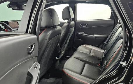 Hyundai Kona I, 2022 год, 1 470 000 рублей, 8 фотография