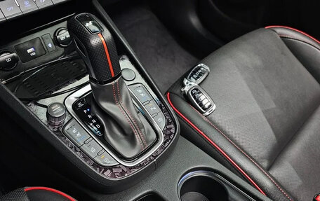 Hyundai Kona I, 2022 год, 1 470 000 рублей, 9 фотография