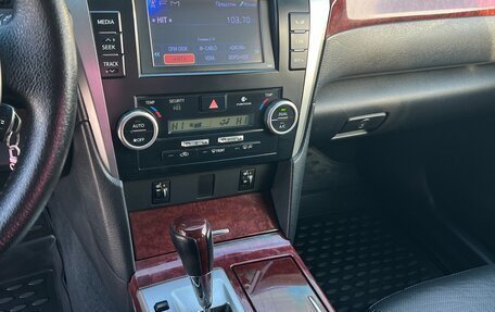 Toyota Camry, 2014 год, 1 380 000 рублей, 14 фотография