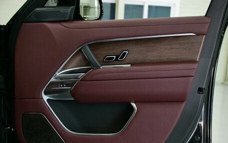 Land Rover Range Rover IV рестайлинг, 2024 год, 26 650 000 рублей, 27 фотография
