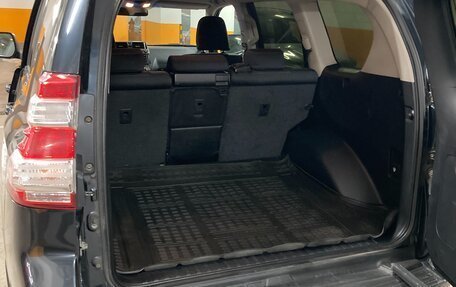 Toyota Land Cruiser Prado 150 рестайлинг 2, 2016 год, 4 200 000 рублей, 10 фотография