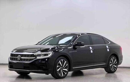 Volkswagen Passat B8 рестайлинг, 2022 год, 1 860 000 рублей, 3 фотография