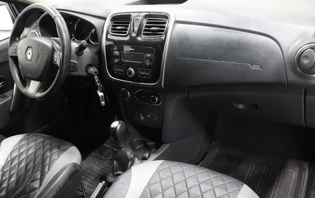 Renault Sandero II рестайлинг, 2017 год, 984 000 рублей, 5 фотография