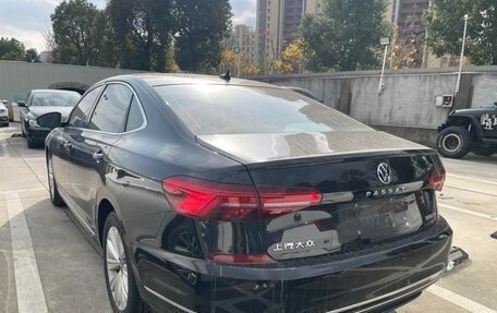 Volkswagen Passat B8 рестайлинг, 2021 год, 2 000 000 рублей, 5 фотография