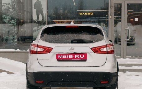 Nissan Qashqai, 2017 год, 1 980 000 рублей, 6 фотография