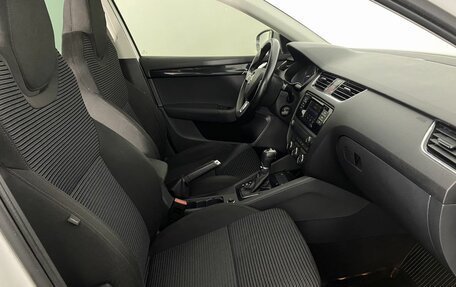 Skoda Octavia, 2015 год, 1 270 000 рублей, 13 фотография