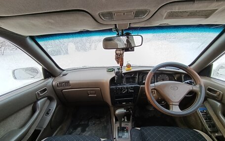 Toyota Vista, 1992 год, 250 000 рублей, 6 фотография