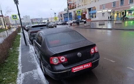 Volkswagen Passat B6, 2007 год, 470 000 рублей, 2 фотография